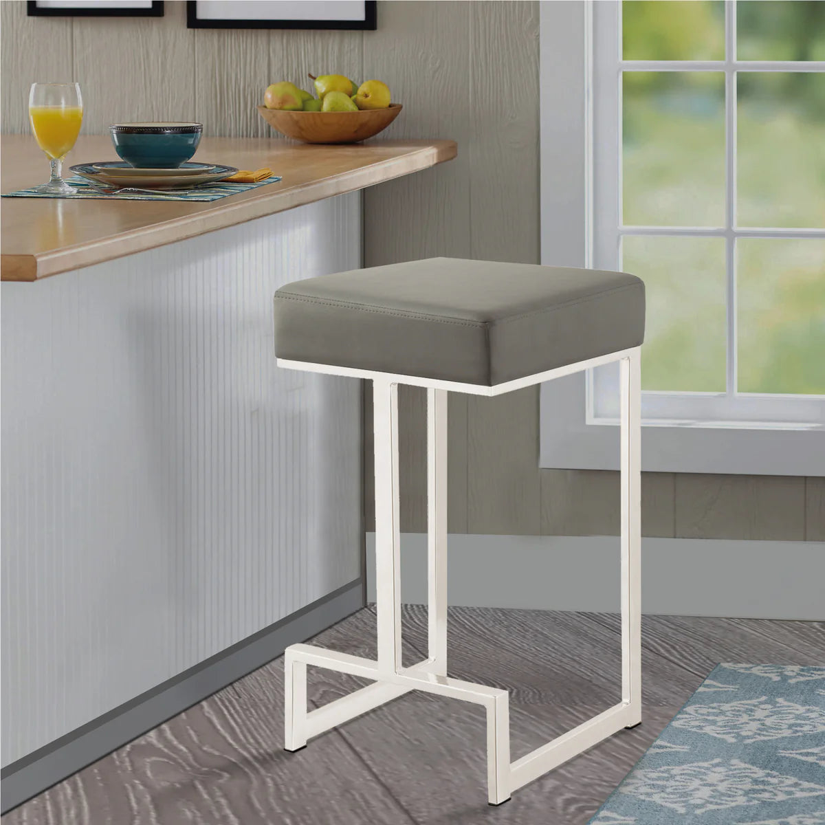 Bar Stool with Upholstered Gray Seat & Chrome Base – Ideal for Home Bar